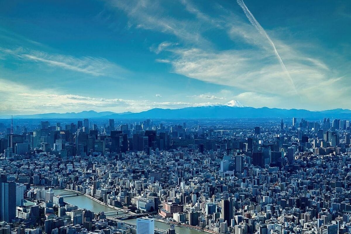 Japan software development illustration